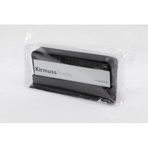 Kirmuss Audio - KA-B1 - Combination 10 Micron Parastatic Felt/2.5M Carbon Fibre Brush