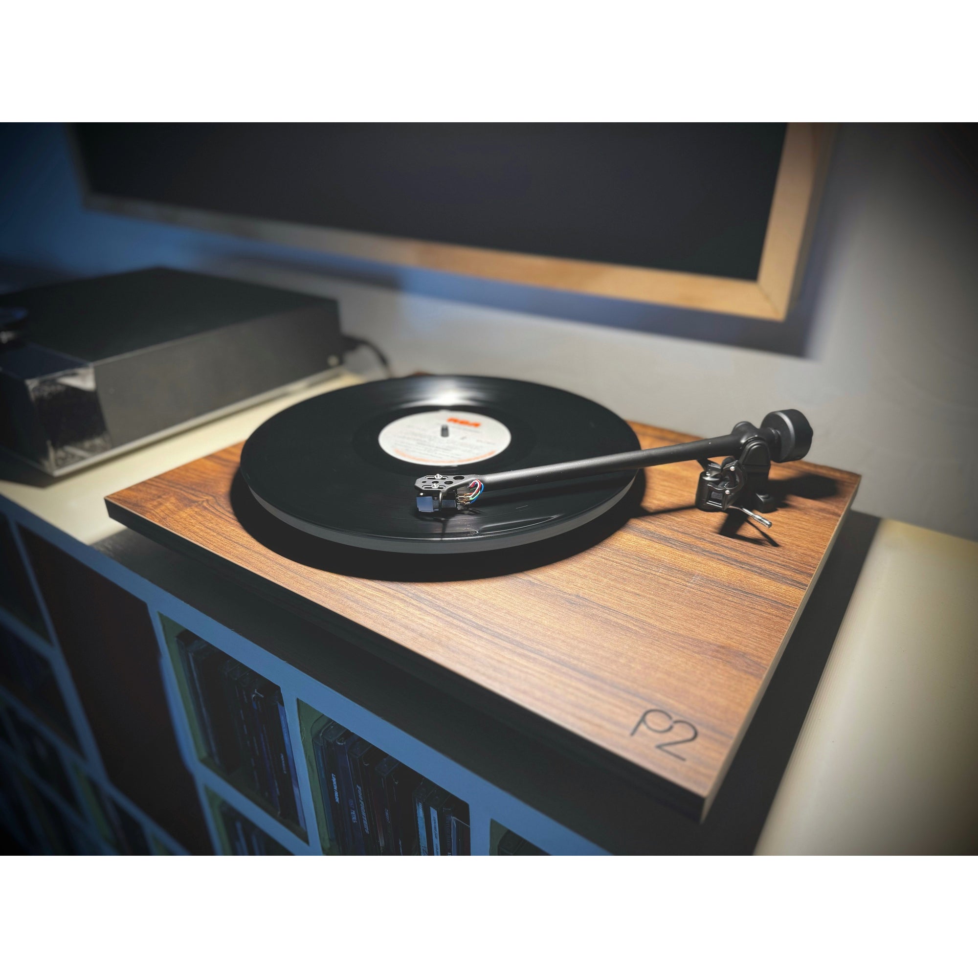 Rega - Planar 2 - Turntable New Zealand