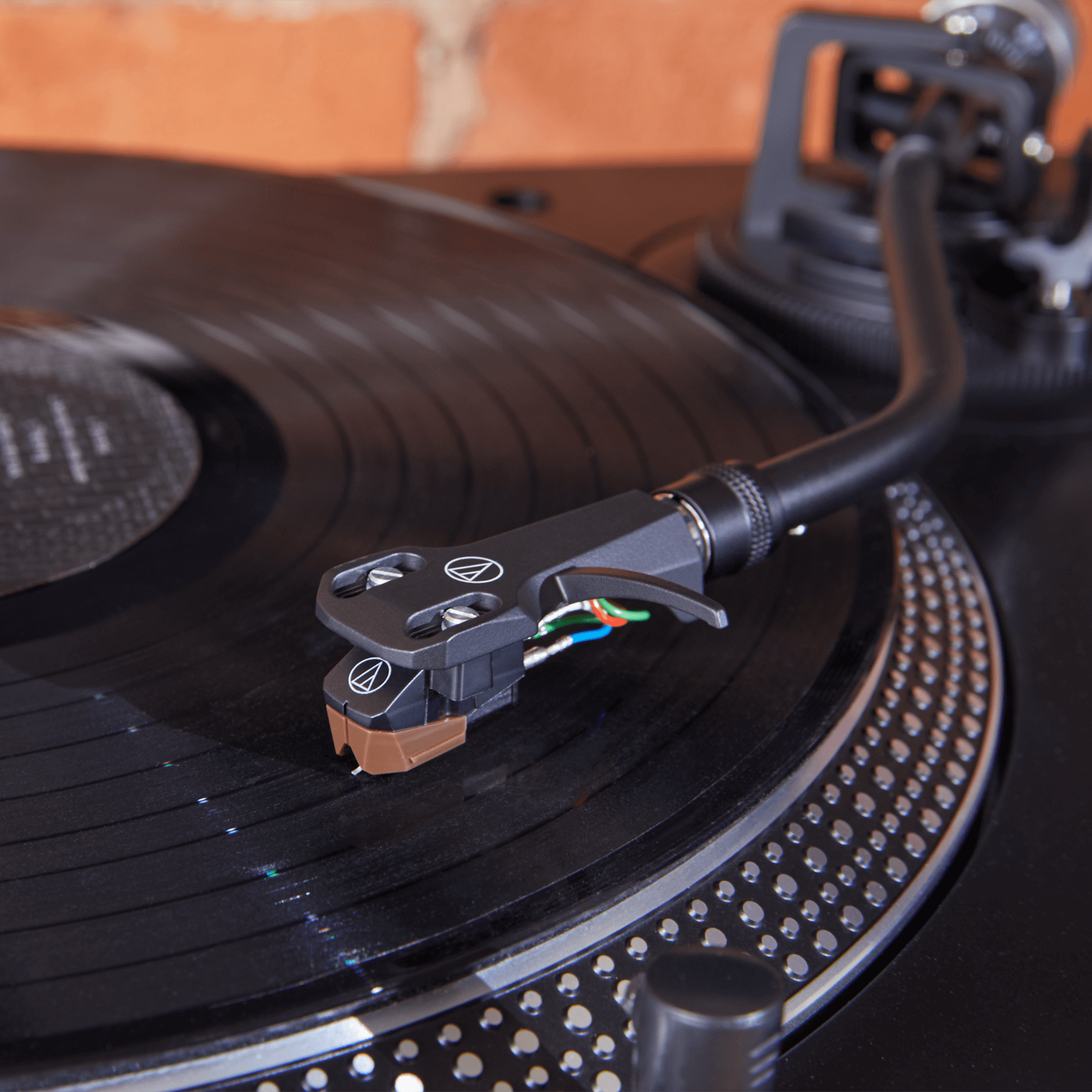 Audio Technica - VM95SH - Moving Magnet Turntable Cartridge