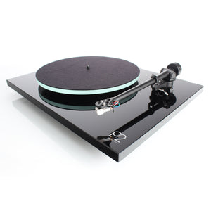 Rega - Planar 2 - Turntable New Zealand